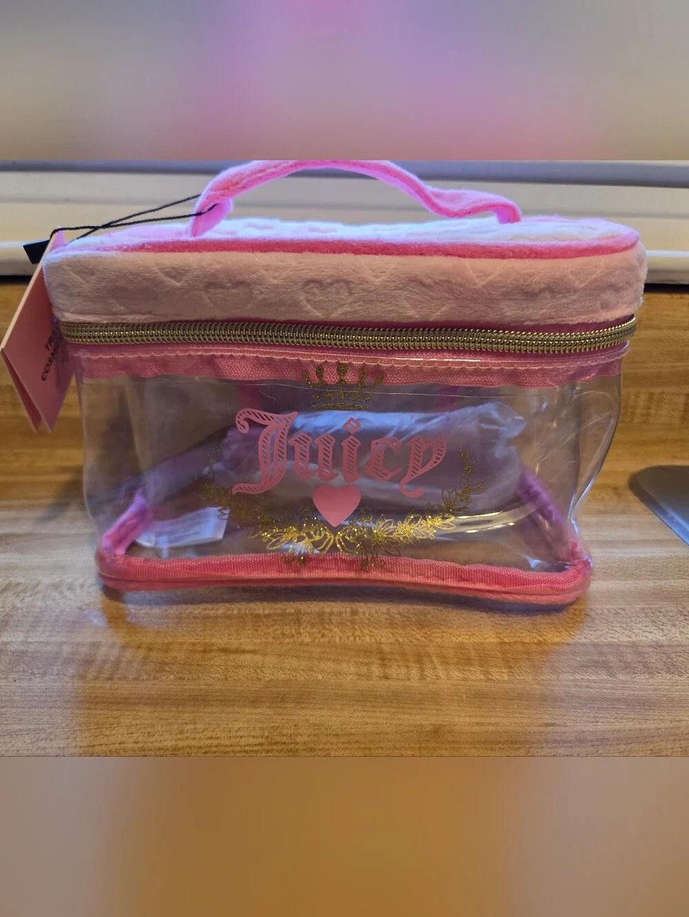 Juicy Couture NWT Carrying Cosmetic Case